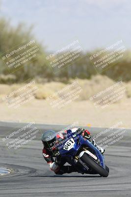 media/Dec-07-2025-CVMA (Sun) [[3e7d2de5dc]]/Race 8-Middleweight Shootout/